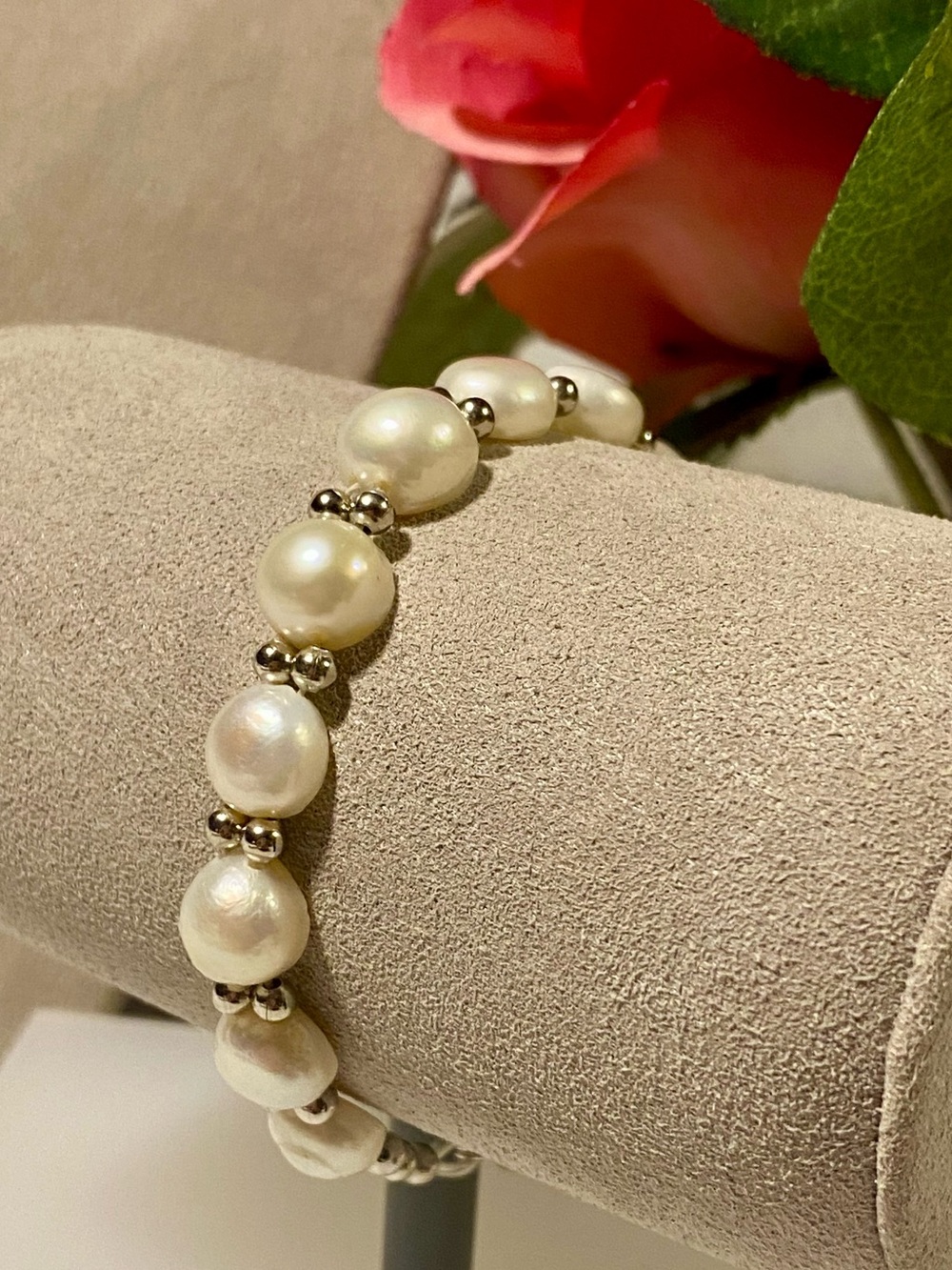 Freshwater Pearl and Silver Bead Bracelet